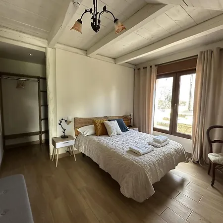 Country house Amapola Valdeprados